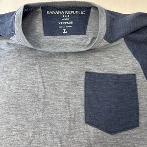 Banana Republic Authentic T Shirt Mens Large Chest‎ Pocket Short Sleeve Tee Blue